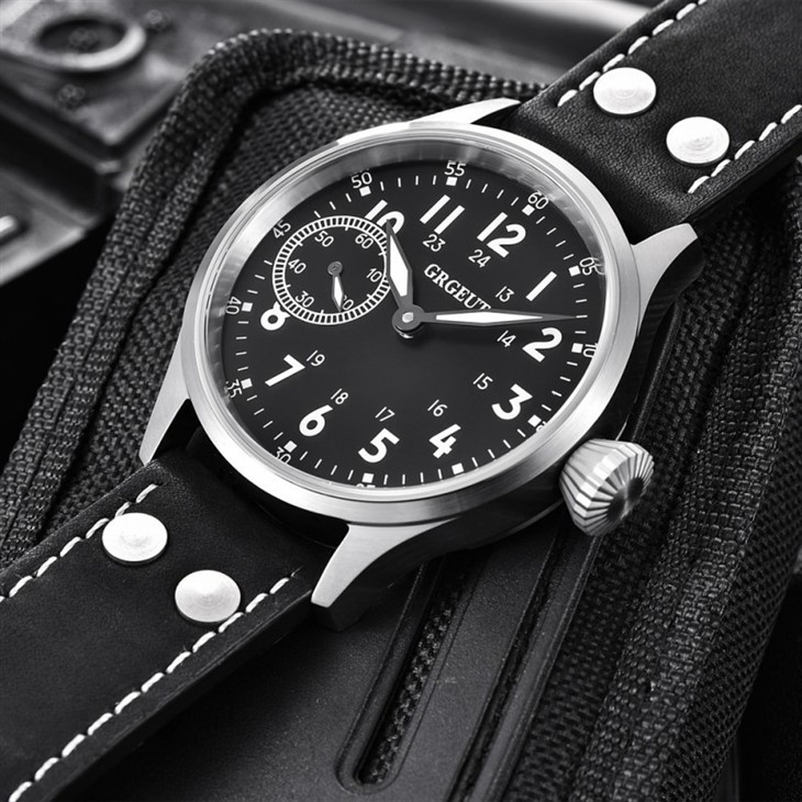 Men's Manual Winding Mechanical Watch Sapphire Watch Leather Back Luminous 3AMT Waterproof Watch